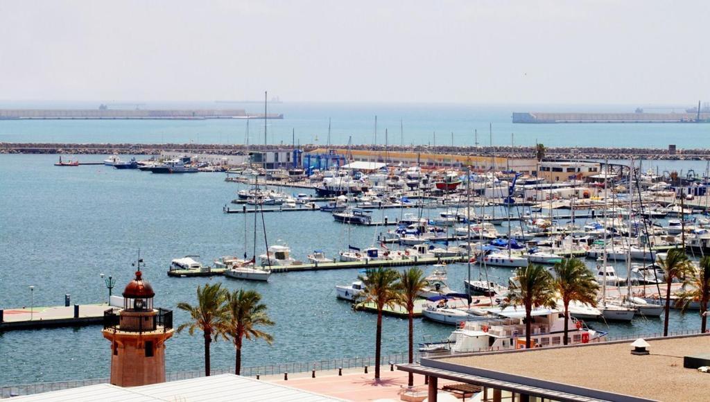Apartamentos Marina Suites Grao de Castellon Exteriér fotografie